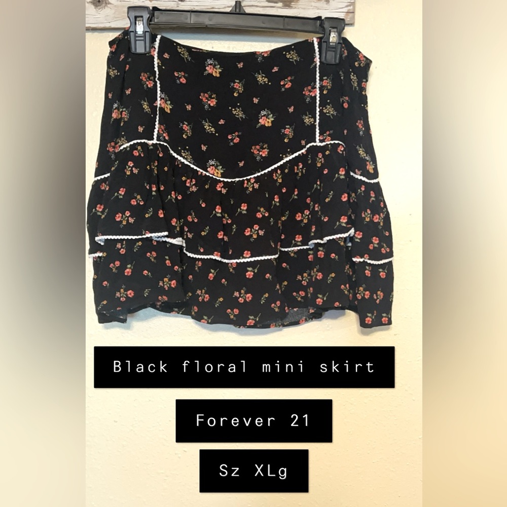 Women’s skirt